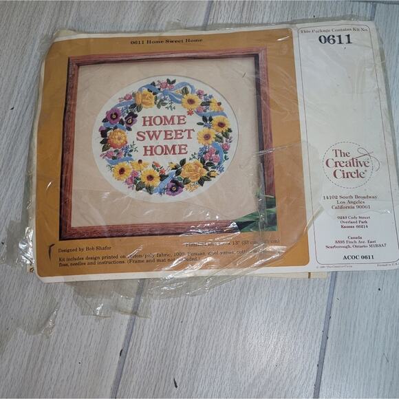 Vintage The Creative Circle Home Sweet Home Crewel Stitchery Embroidery Kit USA - Picture 2 of 10